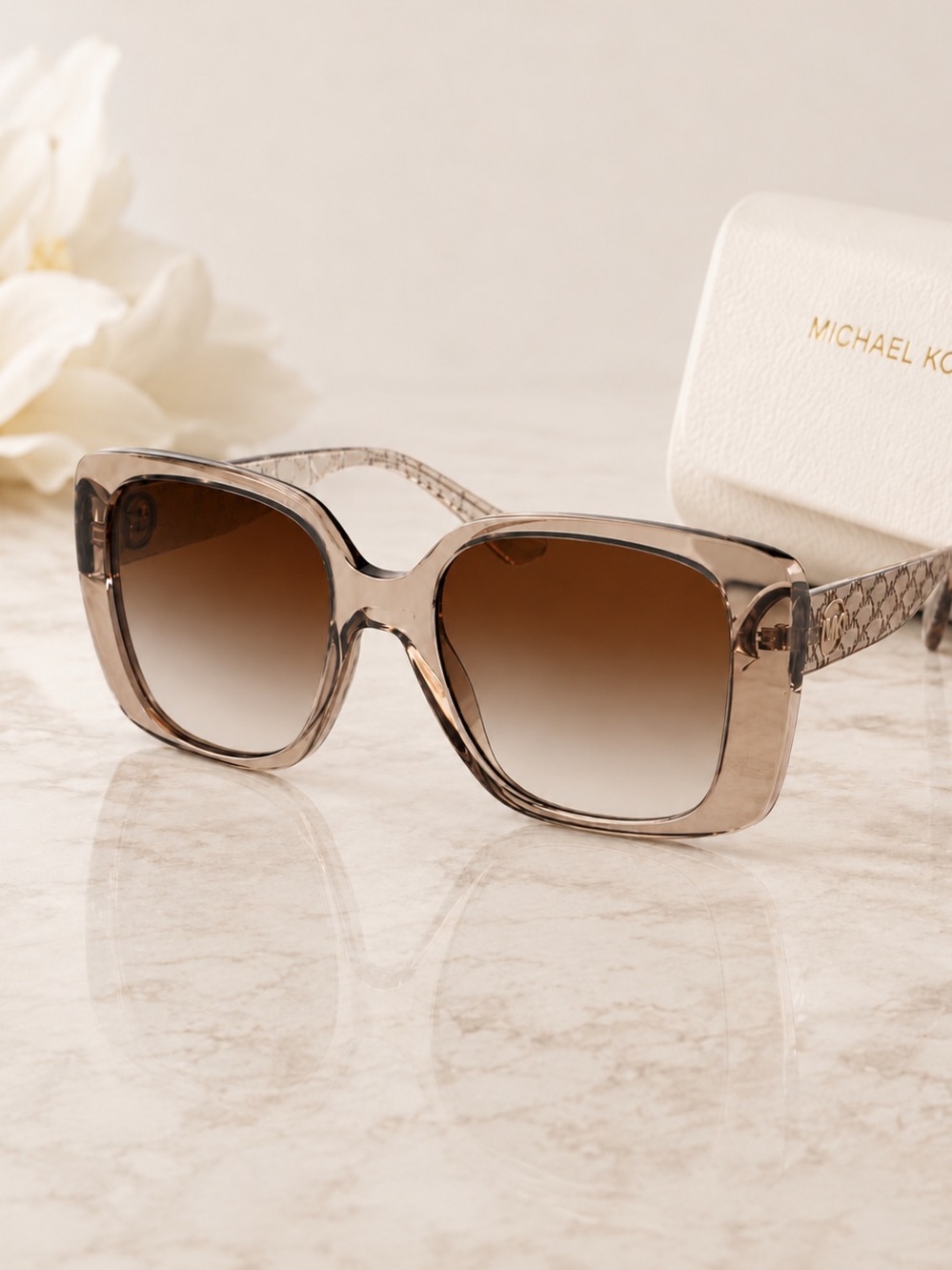 NWT MICHAEL KORS MK2180 “BRIDGER” SUNGLASSES Beige Transparent / Brown Gradient - Picture 2 of 12